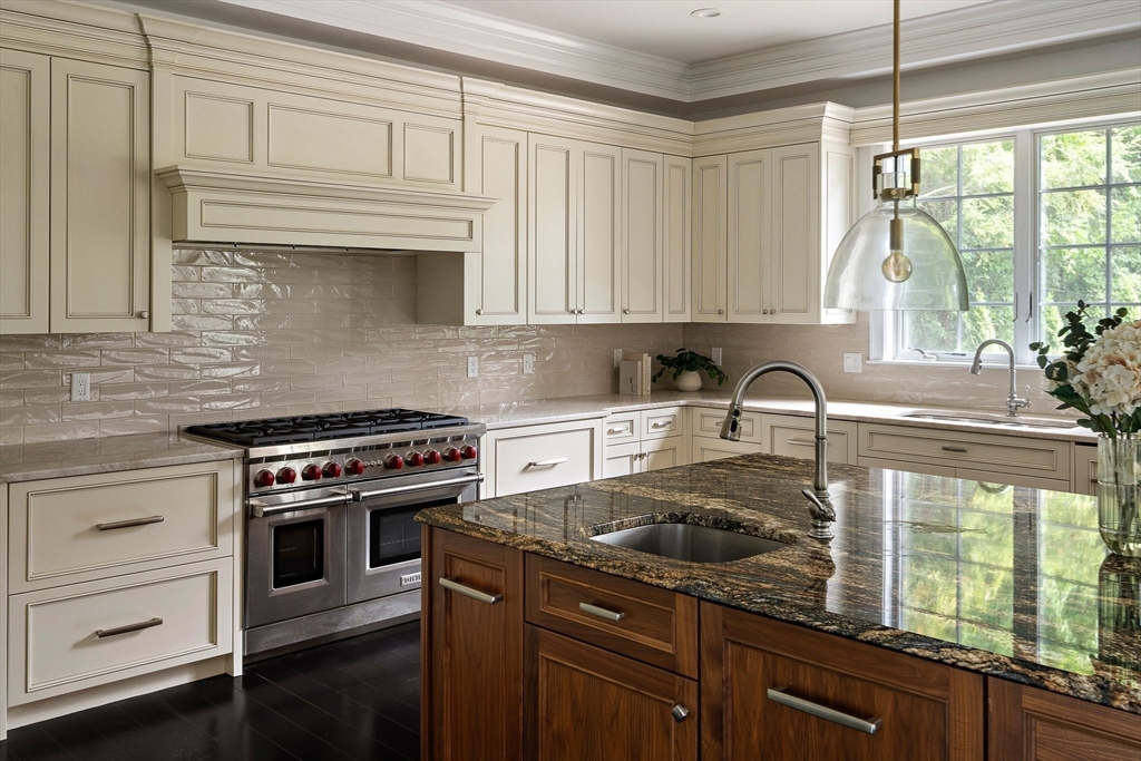 21 Broken Tree Road Newton, MA 02459 - Photo 14 of 42
