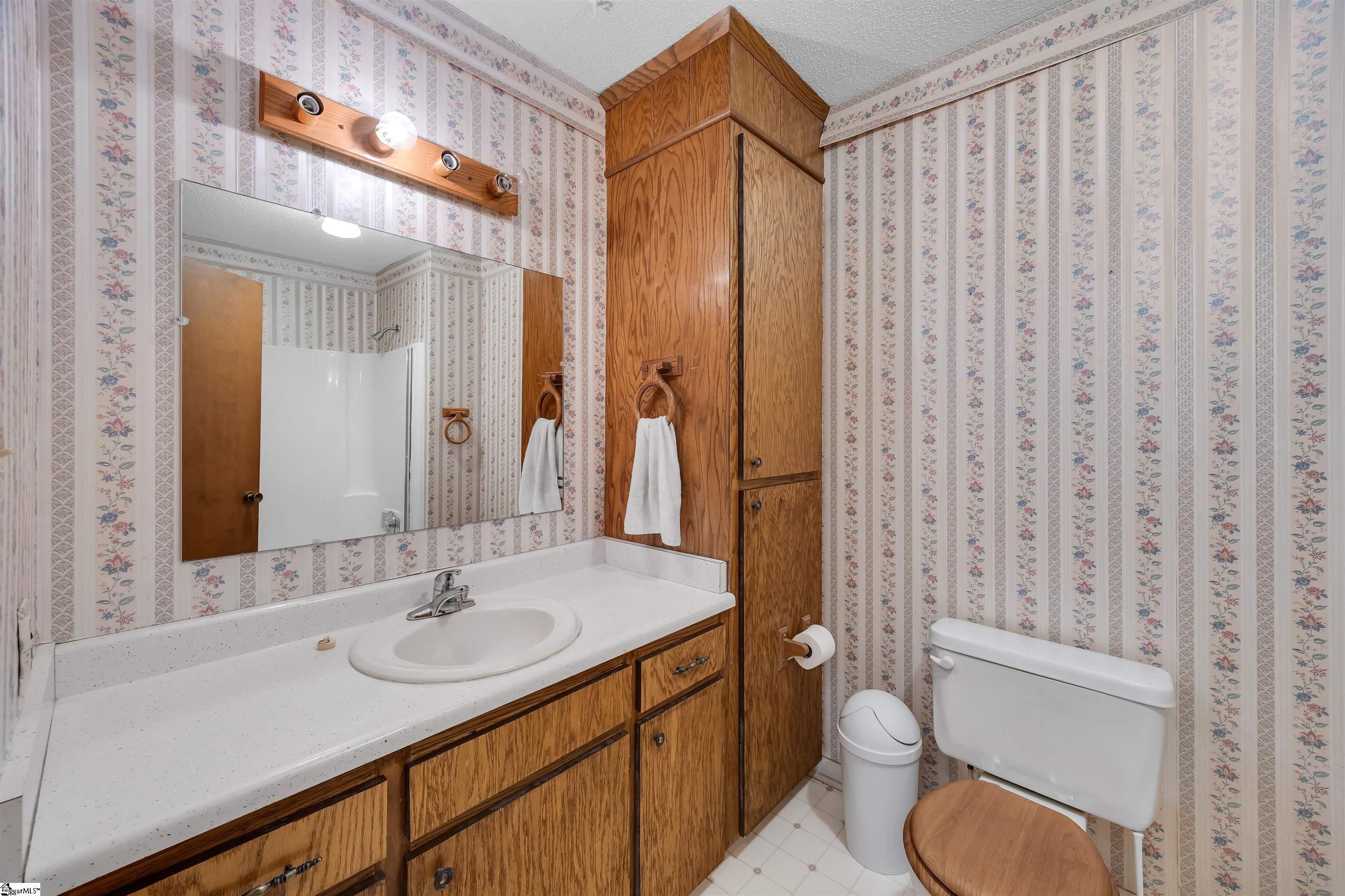 631 River Oak Circle Inman, SC 29349 - Photo 9 of 25