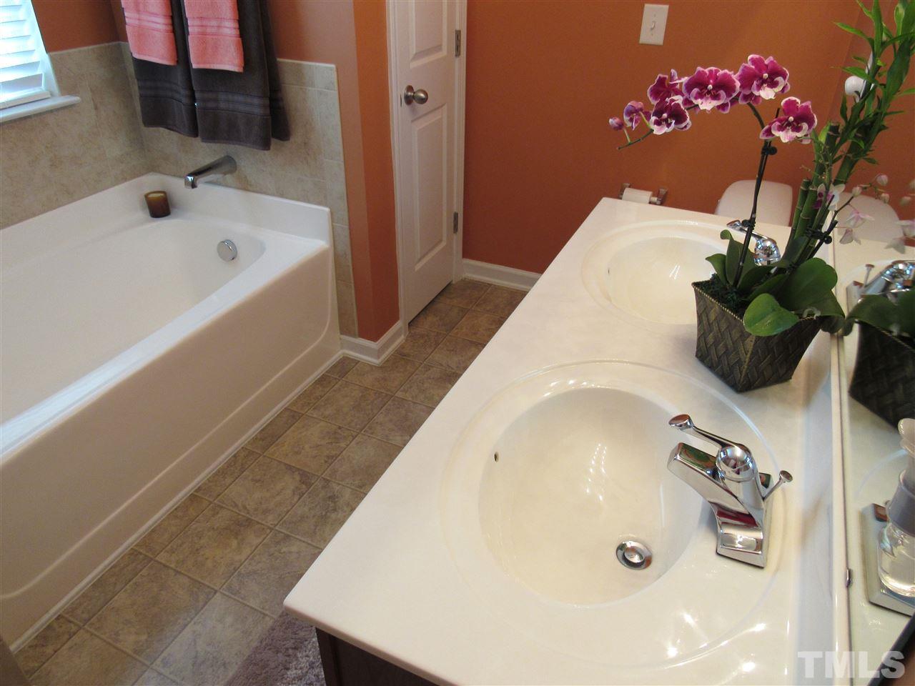11700 Coppergate Drive, Unit 101 Raleigh, NC 27614 - Photo 22 of 30 Gallery Image 22