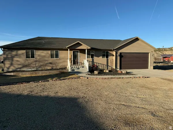 $475,000 | 2095 West 4100 North, Spring Glen, UT 84526