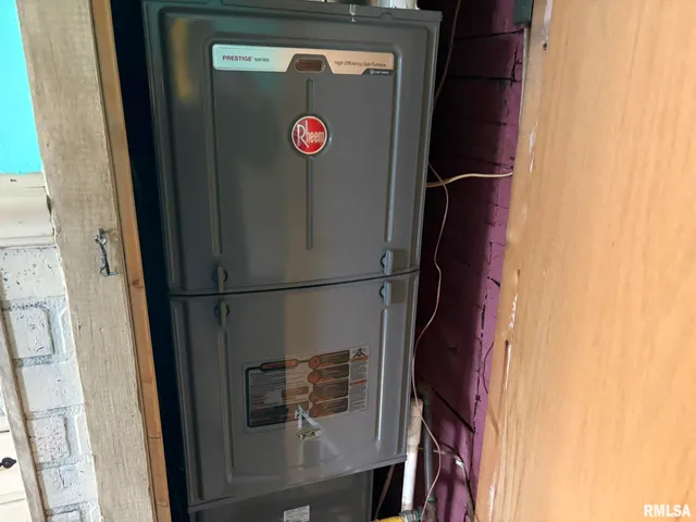 $75,000 | 812 West Lindell Street, West Frankfort, IL 62896