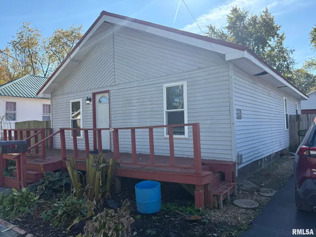 $75,000 | 812 West Lindell Street, West Frankfort, IL 62896