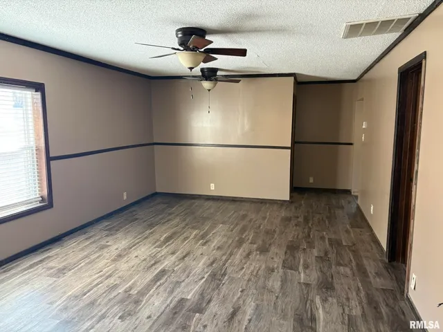 $75,000 | 812 West Lindell Street, West Frankfort, IL 62896