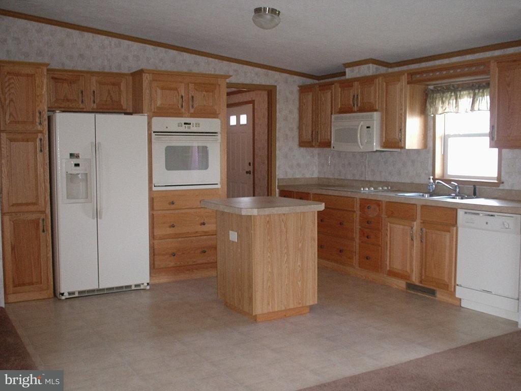 40 A Oak Road, Unit 40A Elizabethtown, PA 17022 - Photo 8 of 28 Gallery Image 8