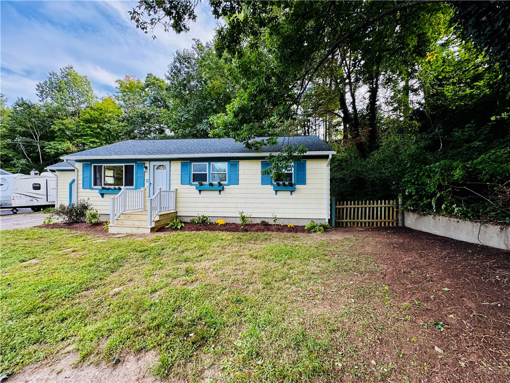 6 Sand Street Coventry, RI 02816 - Photo 5 of 18 Gallery Image 5