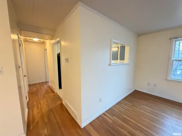 $135,000 | 1687 Beecher Avenue, Galesburg, IL 61401