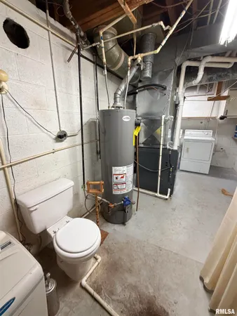 $135,000 | 1687 Beecher Avenue, Galesburg, IL 61401