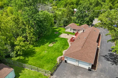 $399,000 | 26735 Highway 173, Antioch, IL 60002