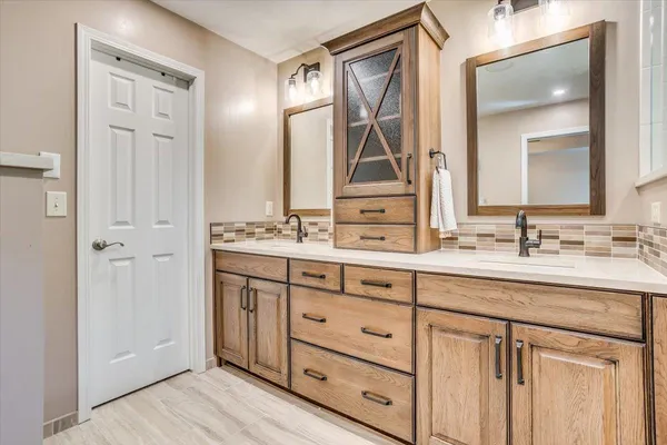 $419,000 | 1643 East Tiara Pines Street, Derby, KS 67037
