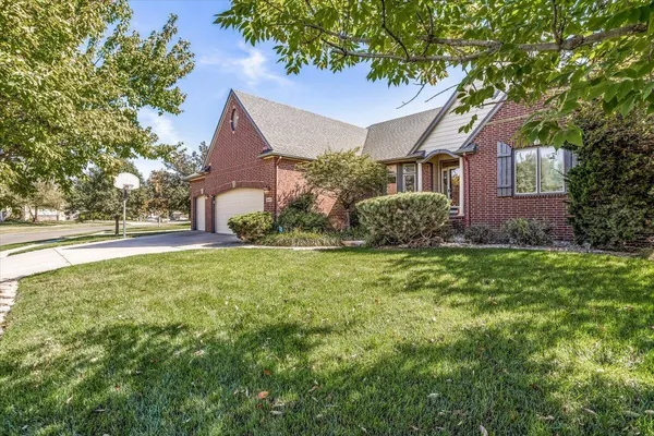 $419,000 | 1643 East Tiara Pines Street, Derby, KS 67037