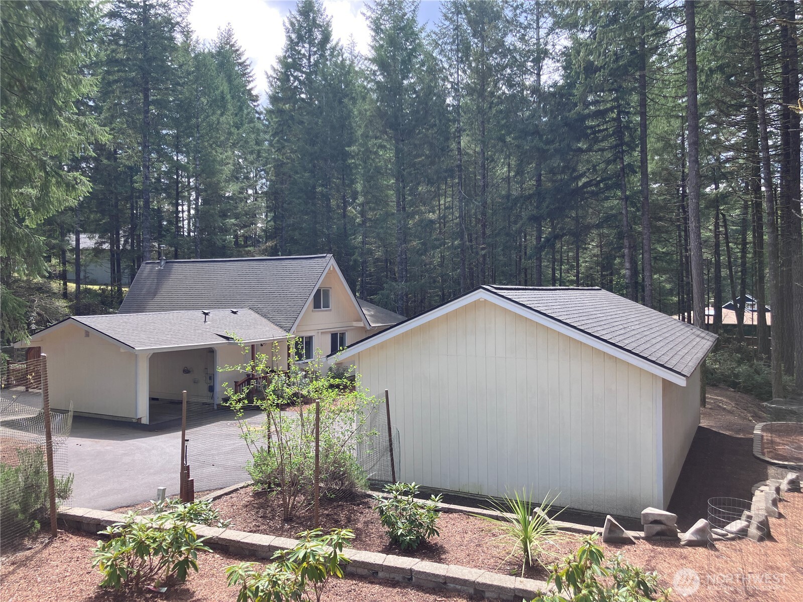 30 East Hemlock Lane Union, WA 98592 - Photo 4 of 40