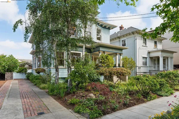 $1,995,000 | 2035 Francisco Street, Berkeley, CA 94709