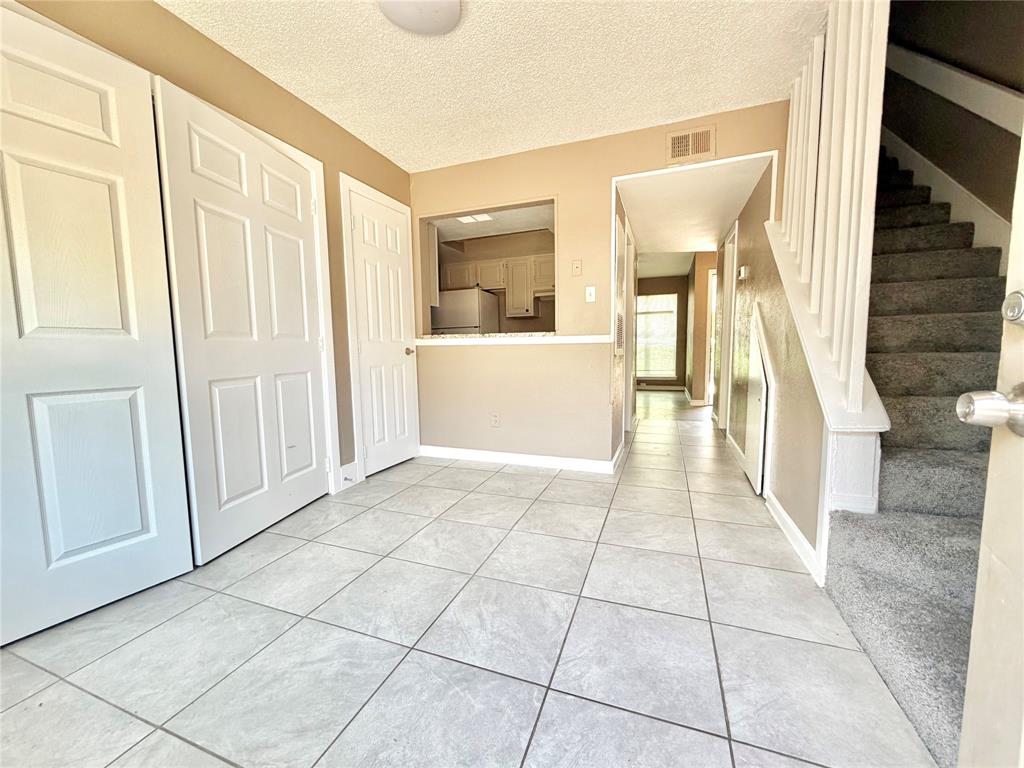 8001 Rothington Road, Unit 33 Dallas, TX 75227 - Photo 6 of 15