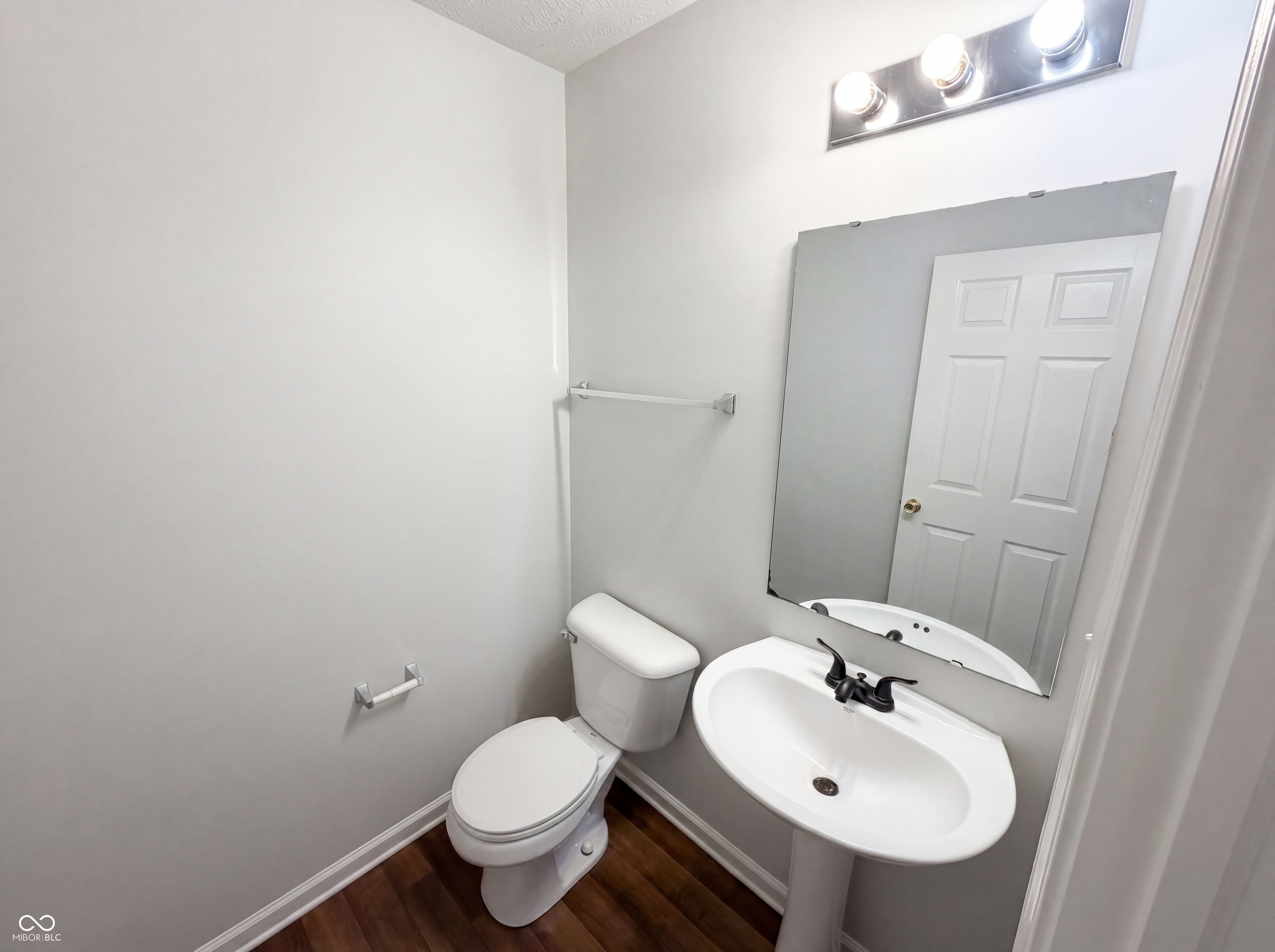4322 Rhapsody Lane Indianapolis, IN 46235 - Photo 17 of 21