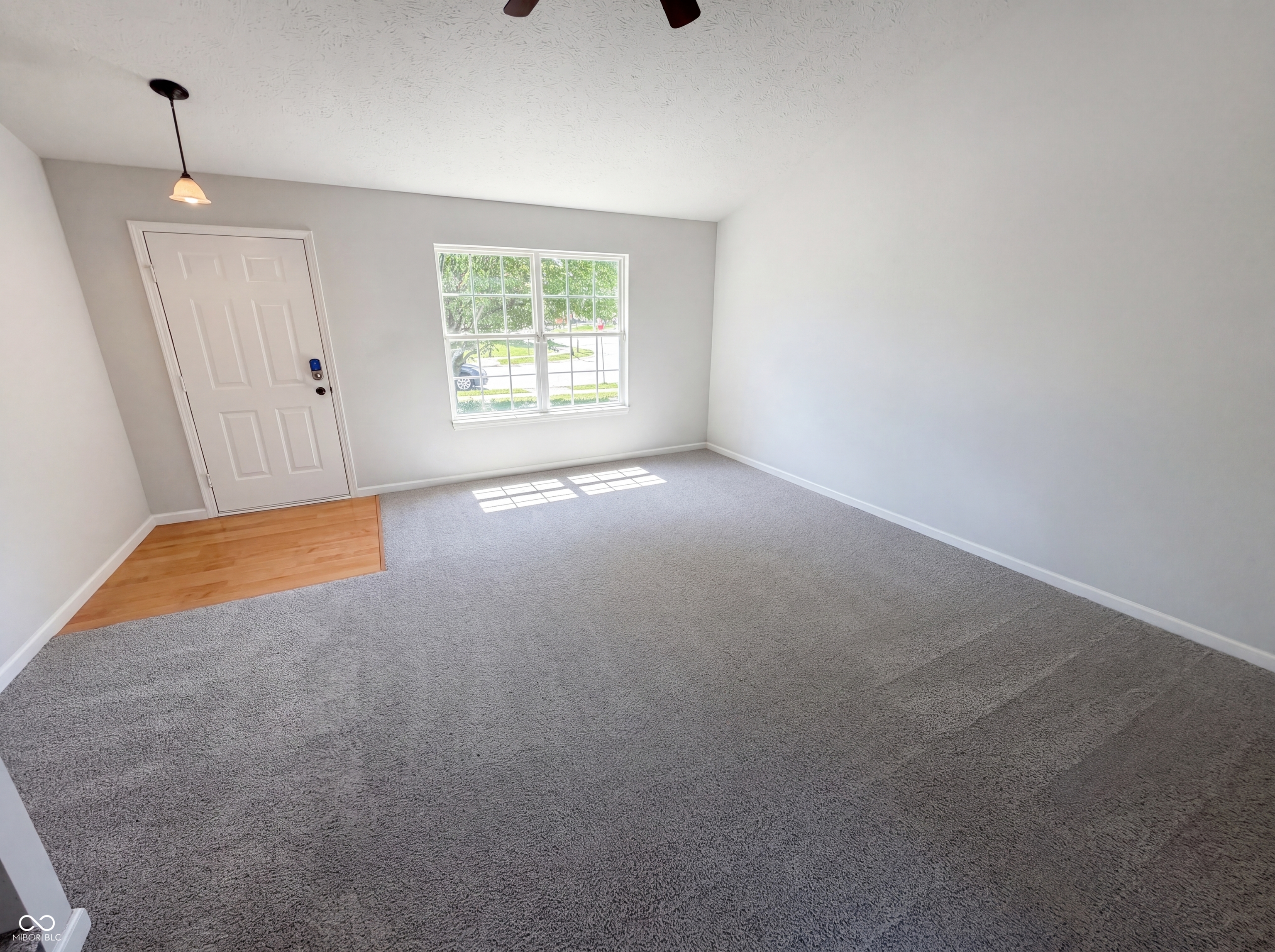 4322 Rhapsody Lane Indianapolis, IN 46235 - Photo 3 of 21