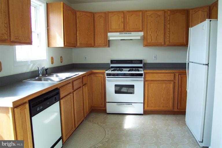 976 Nesbitt Road Colora, MD 21917 - Photo 7 of 13 Kitchen