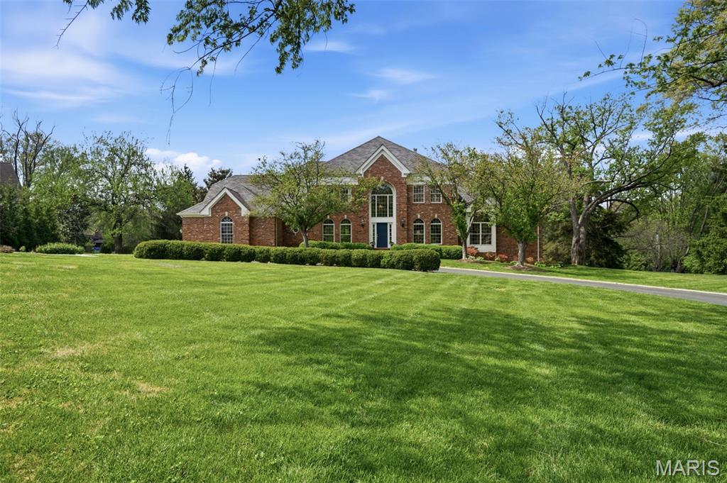 32 Huntleigh Downs Road Frontenac, MO 63131 - Photo 3 of 68