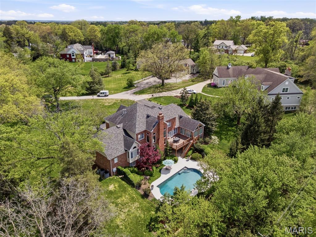 32 Huntleigh Downs Road Frontenac, MO 63131 - Photo 65 of 68