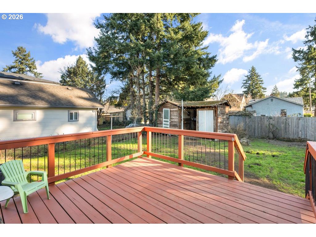 6056 Northeast Willow Street Portland, OR 97213 - Photo 30 of 35