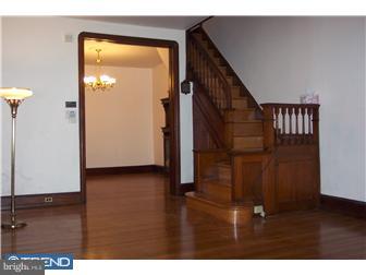 304 West Tabor Road Philadelphia, PA 19120 - Photo 2 of 7 Living Room