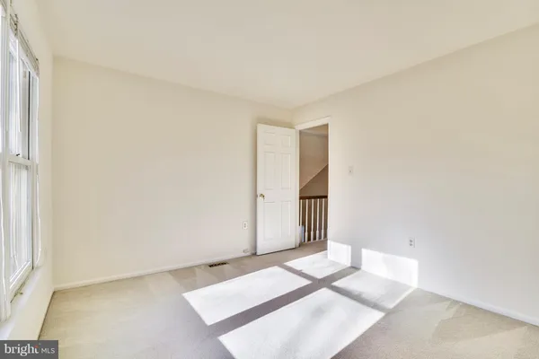 $4,000 | 3023 Oakton Meadows Court, Oakton, VA 22124