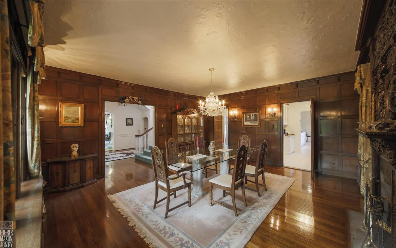 1015 Bishop Road Grosse Pointe, MI 48230 - Photo 16 of 55 31265379-15.JPG