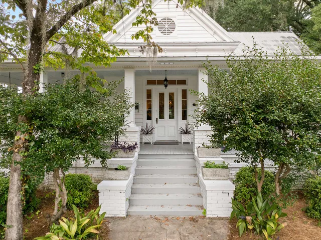 $485,000 | 487 Hampton Street, Walterboro, SC 29488