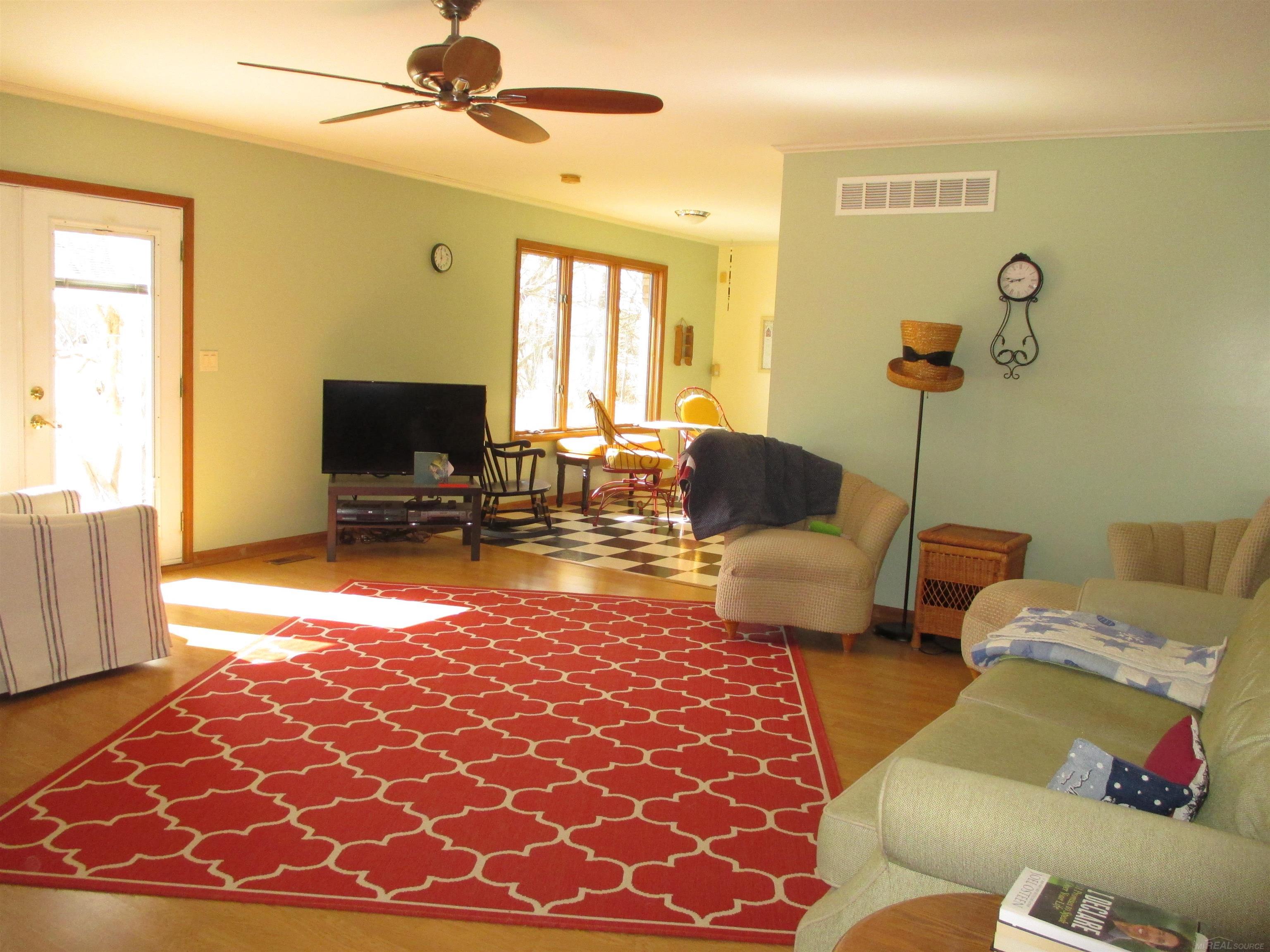 18990 28 Mile Road Ray, MI 48096 - Photo 10 of 49