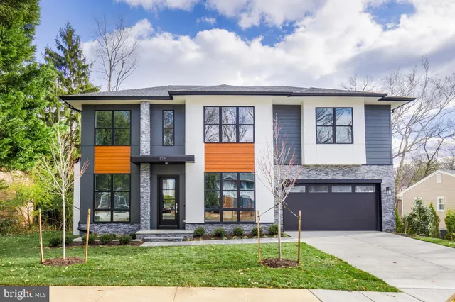 $2,188,888 | 125 Casmar Street Southeast, Vienna, VA 22180