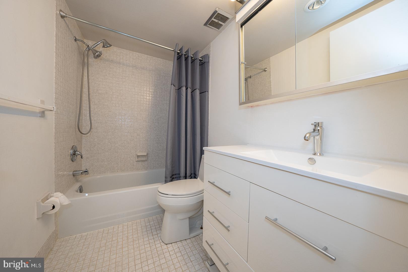 446 Drummers Lane Wayne, PA 19087 - Photo 24 of 29 a bathroom with a sink toilet and shower