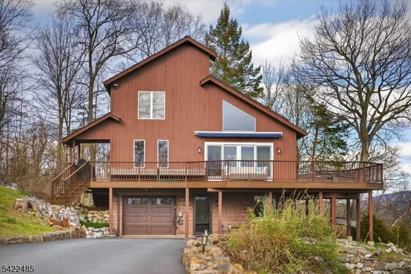 $550,000 | 32 Evergreen Trail, Vernon, NJ 07462