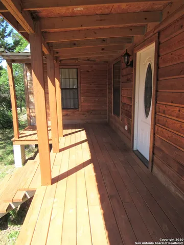 a view of an outdoor space