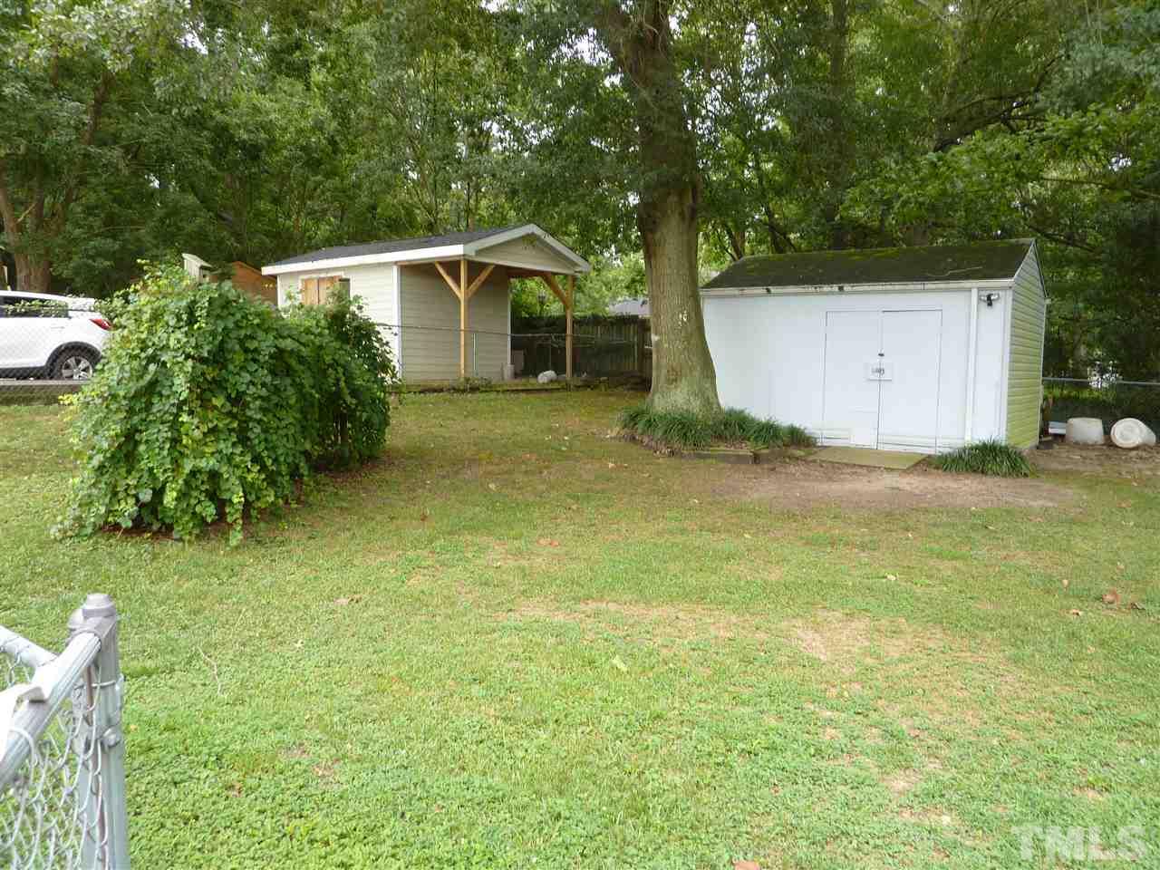 7201 Perry Creek Road Raleigh, NC 27616 - Photo 11 of 16 Your very own mini vineyard with Scuppernong grapes!
