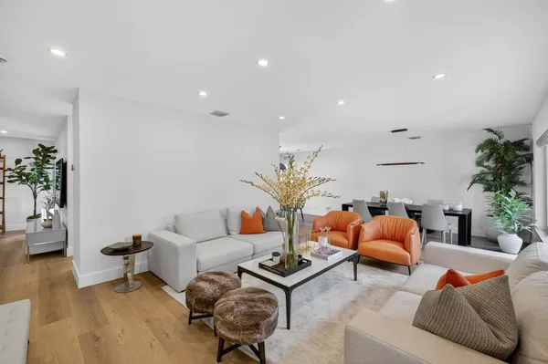 $1,795,000 | 5950 Northeast 28th Avenue, Fort Lauderdale, FL 33308