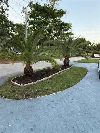 $1,795,000 | 5950 Northeast 28th Avenue, Fort Lauderdale, FL 33308