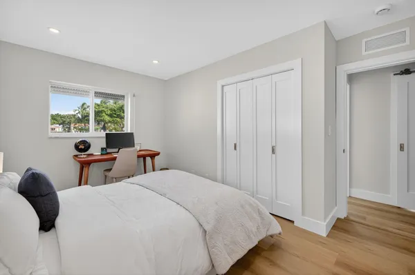$1,795,000 | 5950 Northeast 28th Avenue, Fort Lauderdale, FL 33308