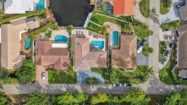 $1,795,000 | 5950 Northeast 28th Avenue, Fort Lauderdale, FL 33308