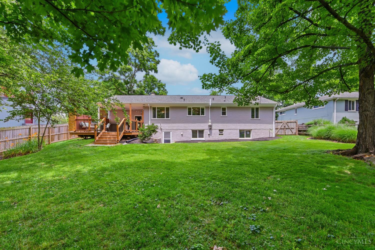 345 Fleming Road Wyoming, OH 45215 - Photo 30 of 34