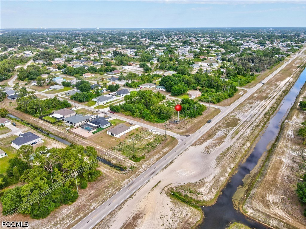 3102 47th Street Southwest Lehigh Acres, FL 33976 - Photo 2 of 11