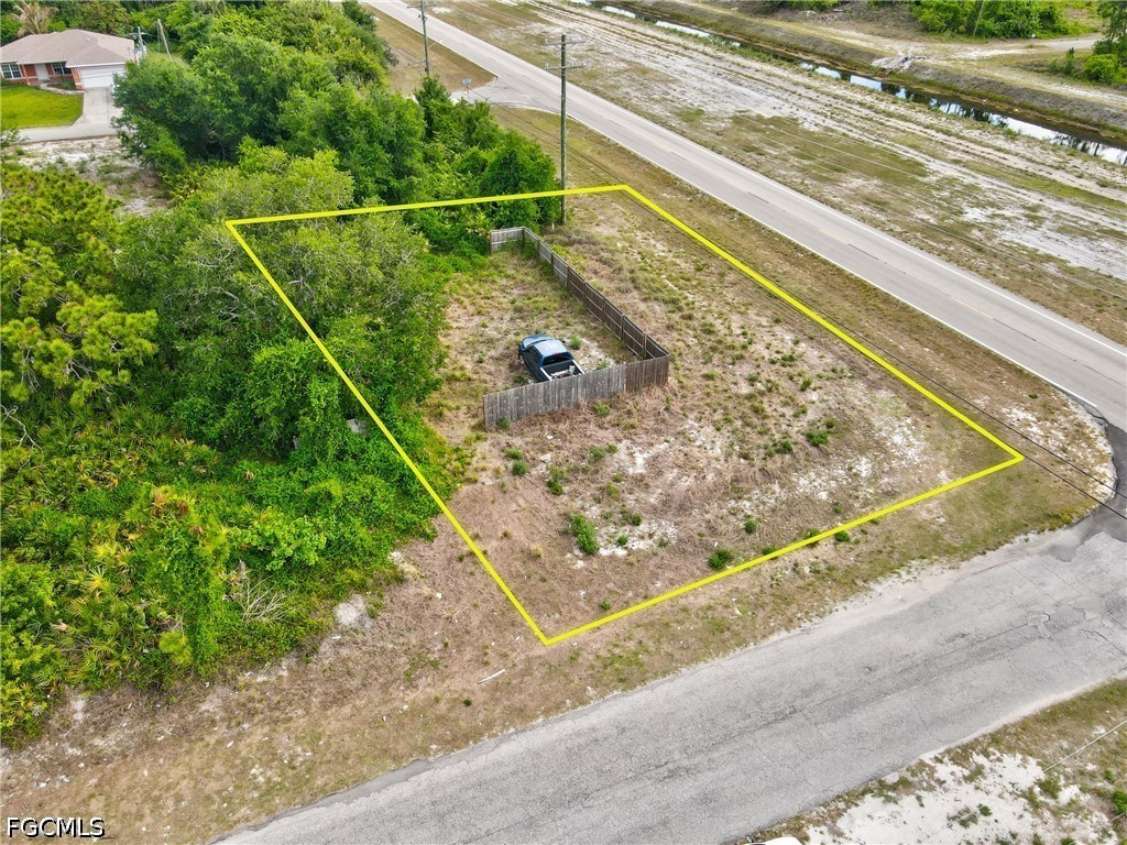 3102 47th Street Southwest Lehigh Acres, FL 33976 - Photo 9 of 11