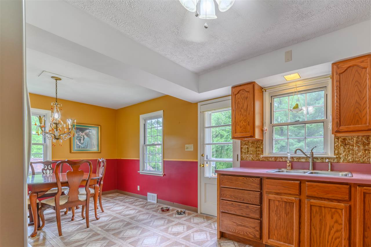1886 Ray's Lane Covington, KY 41011 - Photo 19 of 20 Gallery Image 19