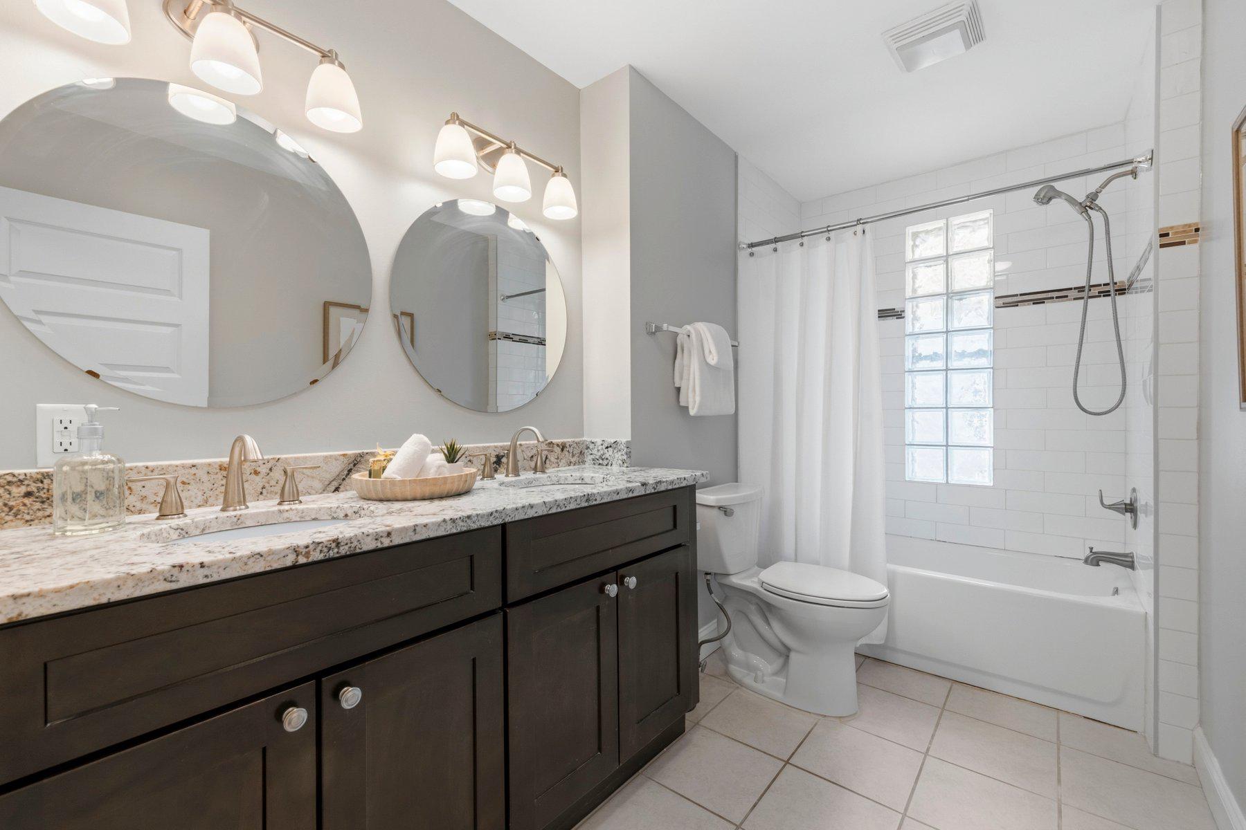 316 East 3rd Street Frederick, MD 21701 - Photo 22 of 41 Upstairs elegant full bathroom with frosted glass