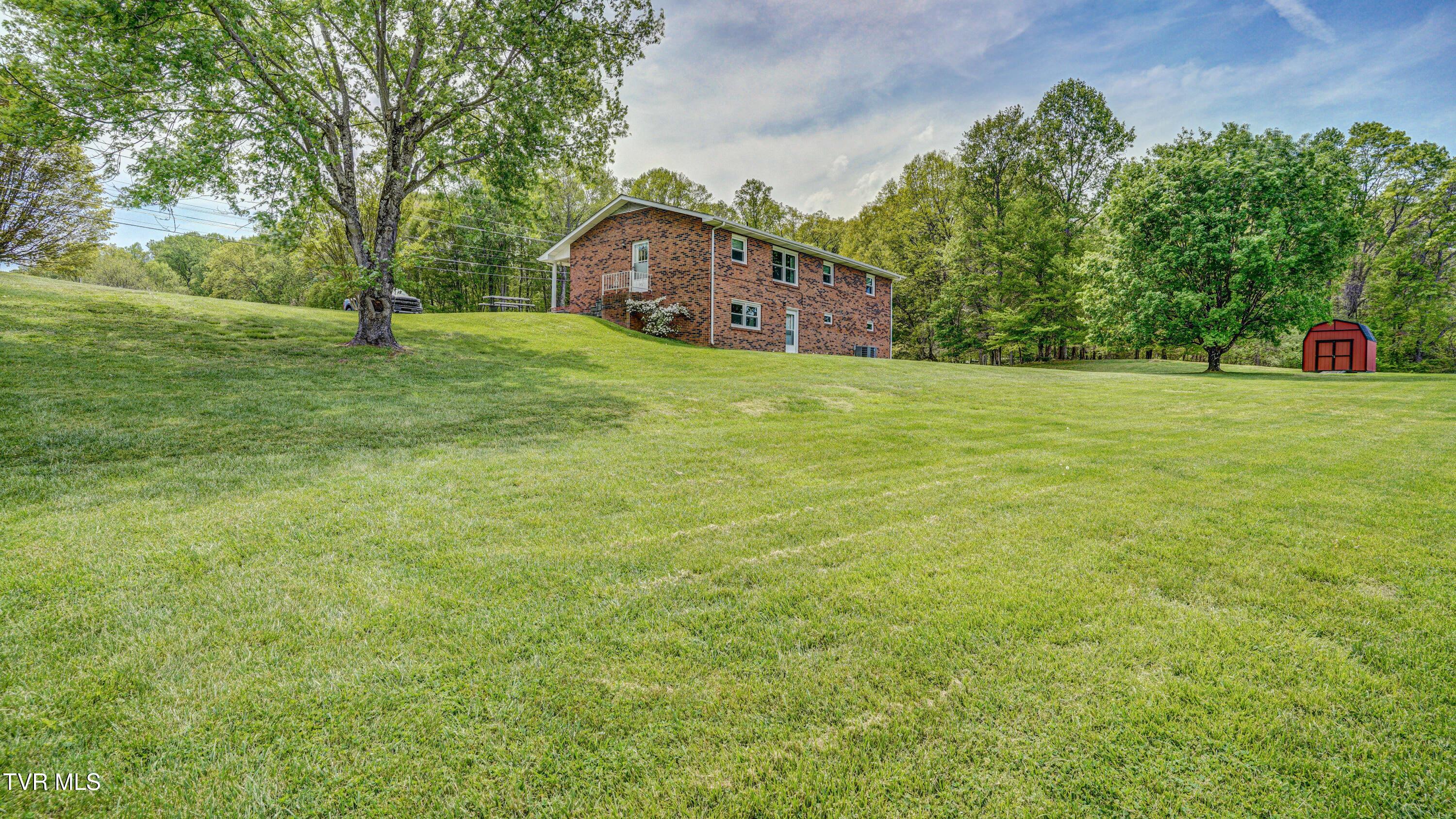 683 Haw Ridge Road Piney Flats, TN 37686 - Photo 39 of 39 DSC03084_5_6_7_8