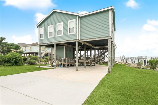 271 Lakeview Drive Slidell, LA 70458 - Photo 2 of 34
