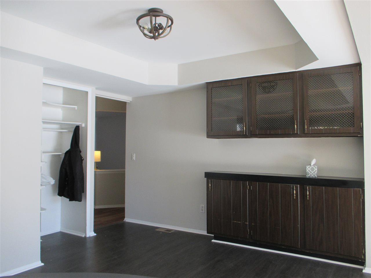342 Holland Road Flushing, MI 48433 - Photo 7 of 23 50034286-6.JPG
