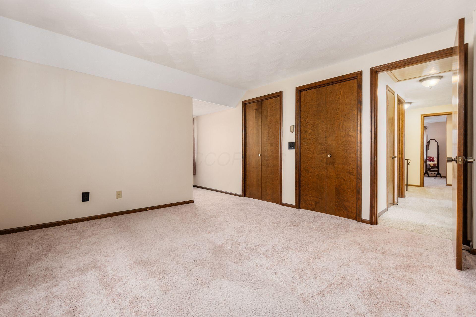 1200 Spring Valley Road London, OH 43140 - Photo 21 of 32 Upper level bedroom #3