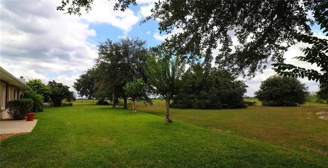 $2,600 | 21300 Royal St Georges Lane, Leesburg, FL 34748