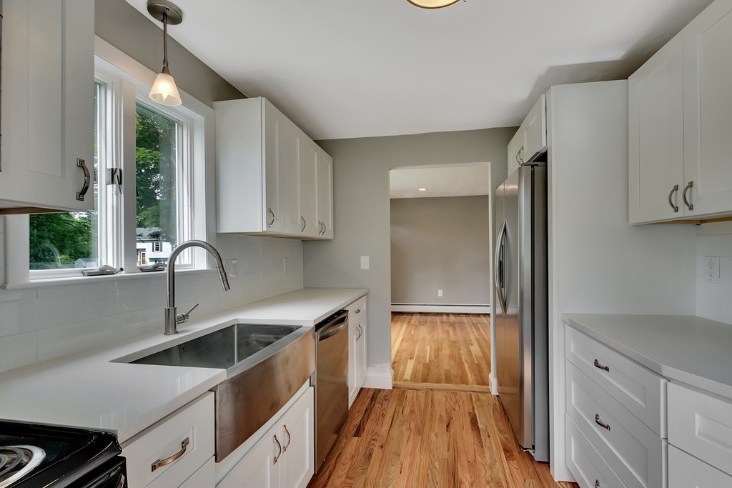 3 Edwards Road Natick, MA 01760 - Photo 9 of 30 Gallery Image 9