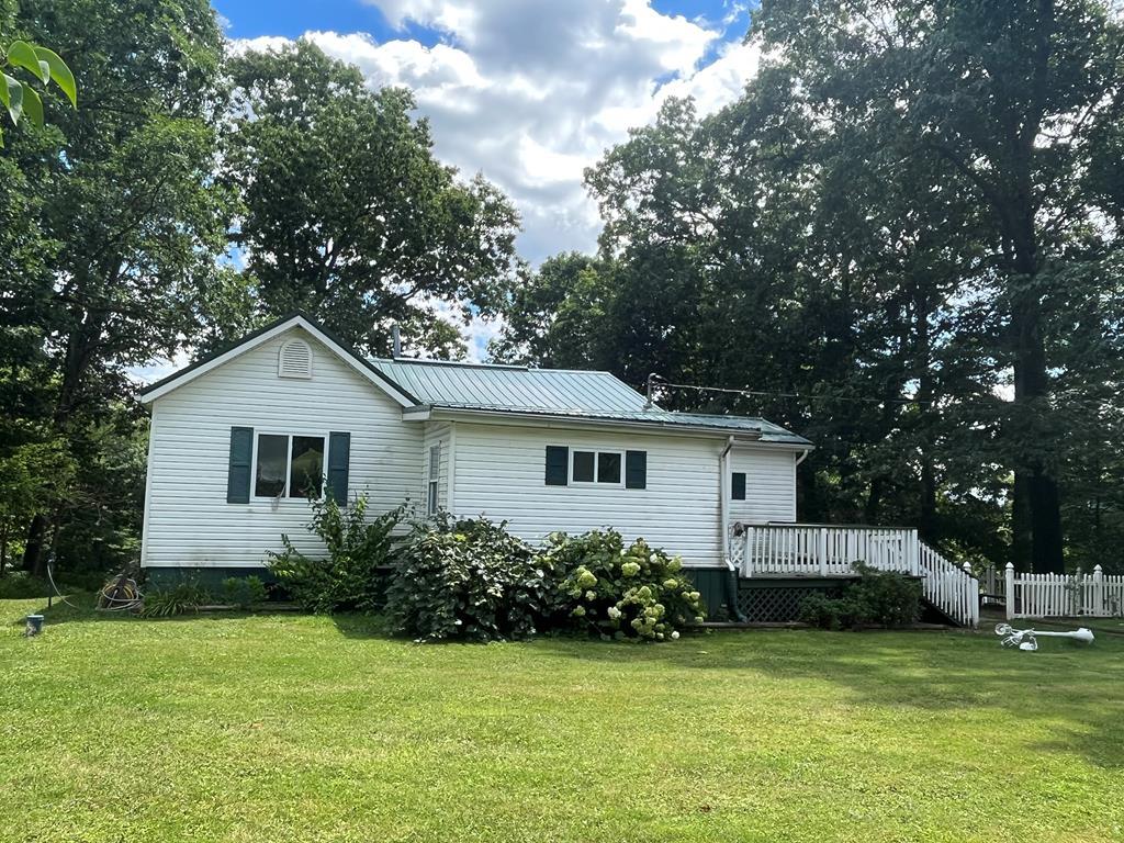 2192 Horsecreek Road Oil City, PA 16301 - Photo 1 of 44