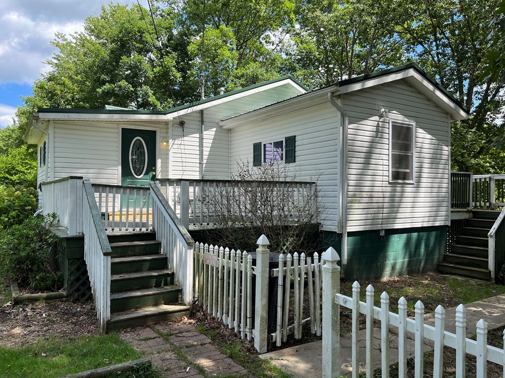 2192 Horsecreek Road Oil City, PA 16301 - Photo 3 of 44